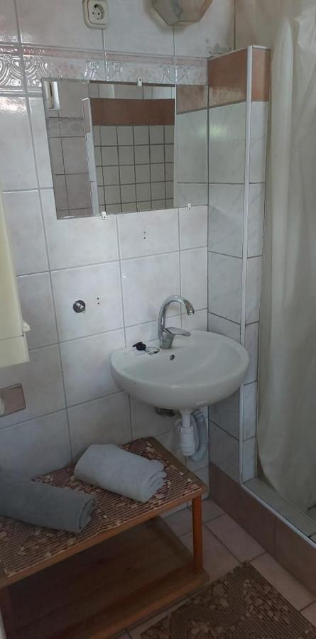 包道乔尼托毛伊 Kekturas-Tora Nyilo Badacsonyi Privat Berlemeny酒店 外观 照片
